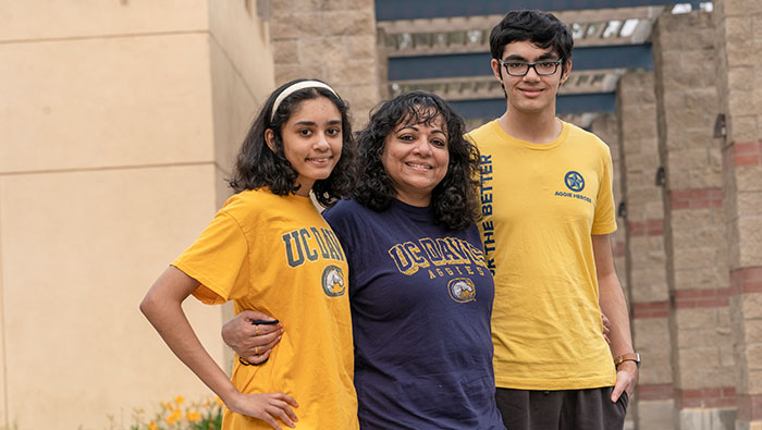 L-to-R: Tiara, Taji and Tanishq Abraham