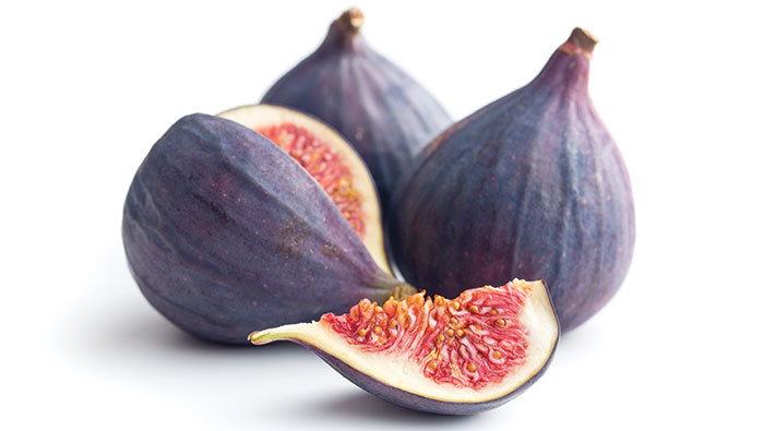 Figs, one is sliced