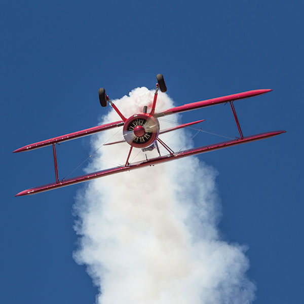 Vicky Benzing in flight