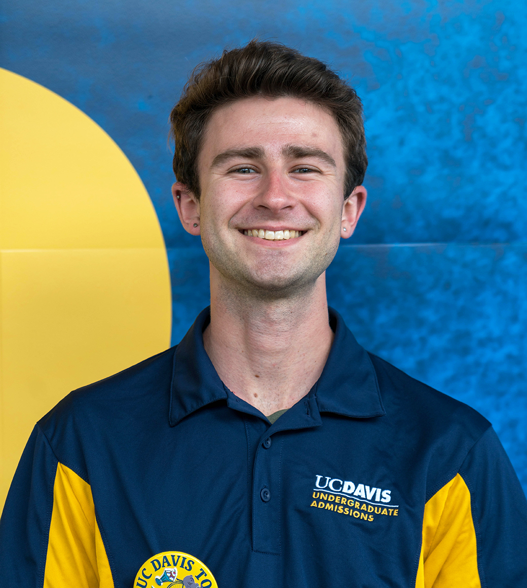 Photo portrait of UC Davis tour guide Justin Gambill