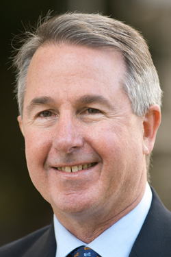 Stephen Robinson headshot, UC Davis faculty