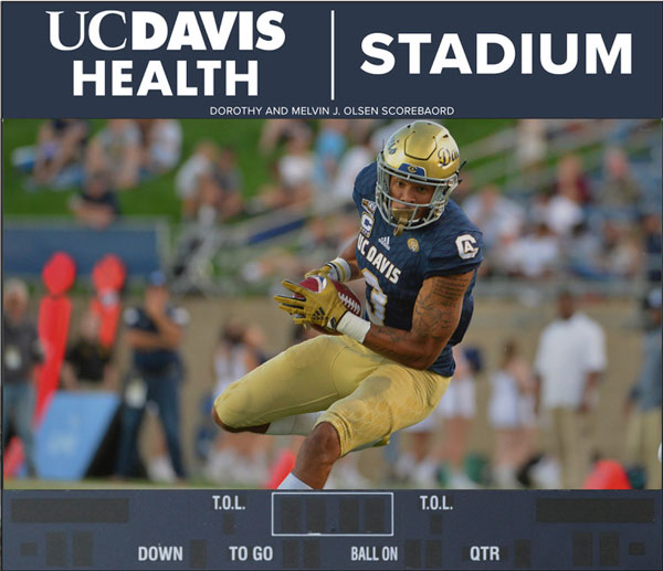 Artist's rendering of "UC Davis Health" scoreboard