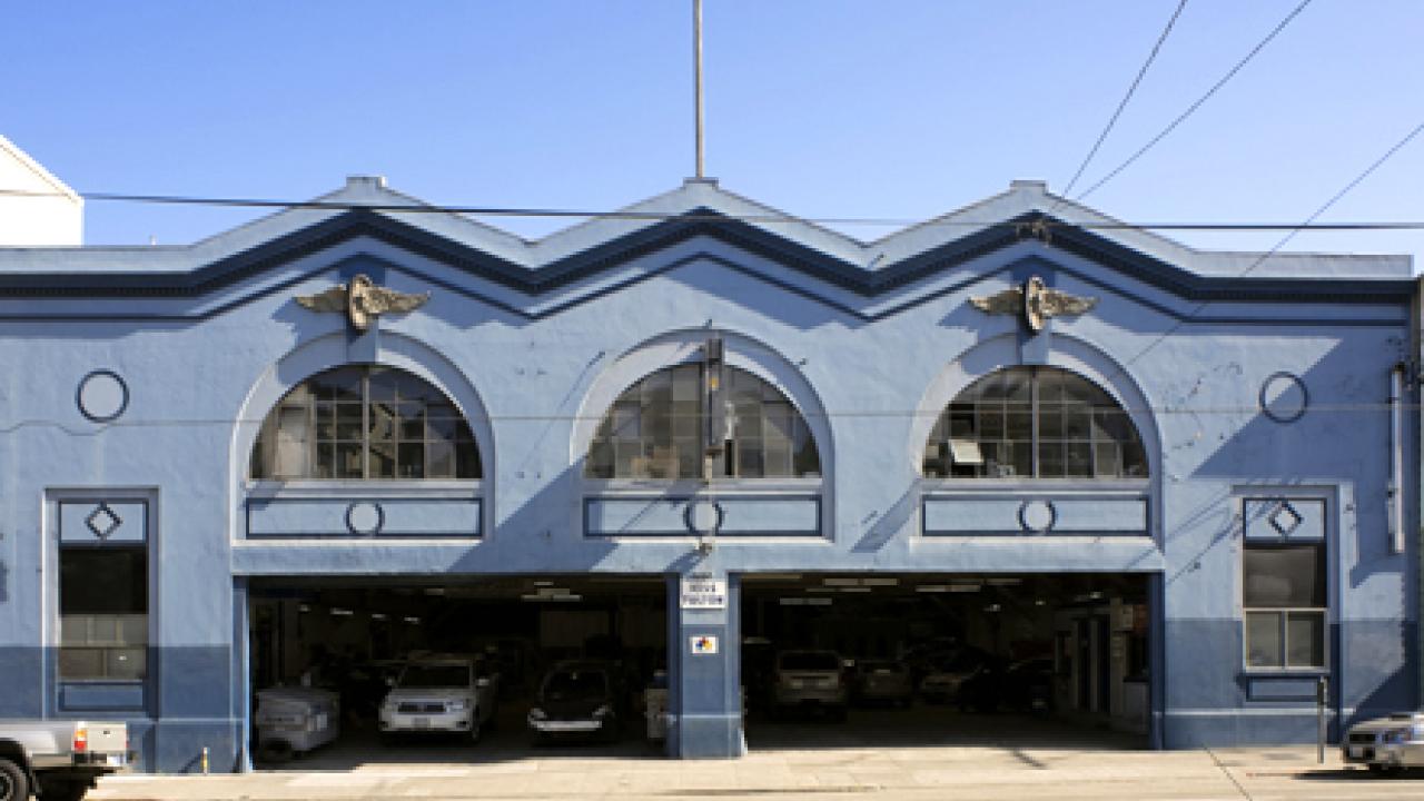 Photo: The "elegant pit stop" (public garage) at 1355 Fulton St., San Francisco. Mel I. Schwartz designed this garage in 1923.